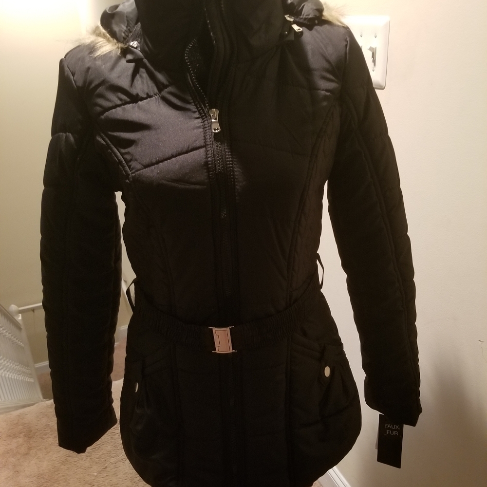 Coat - Picture 7 of 8